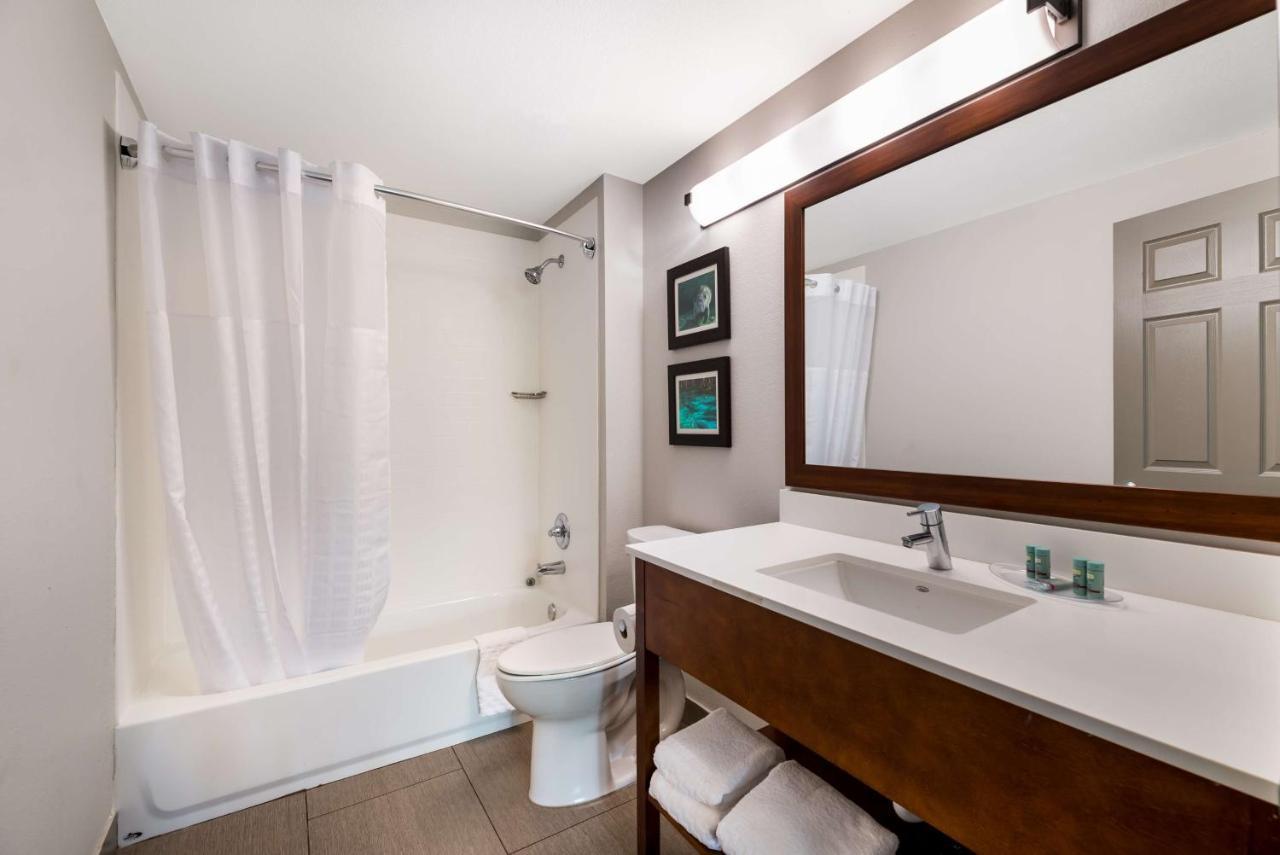 Surestay Plus Hotel By Best Western The Villages Леди-Лейк Экстерьер фото